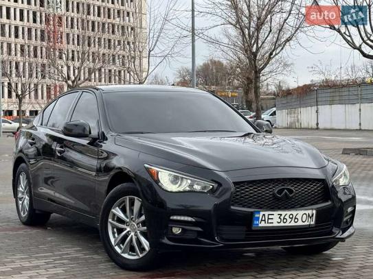 Infiniti Q50 2016р. у розстрочку