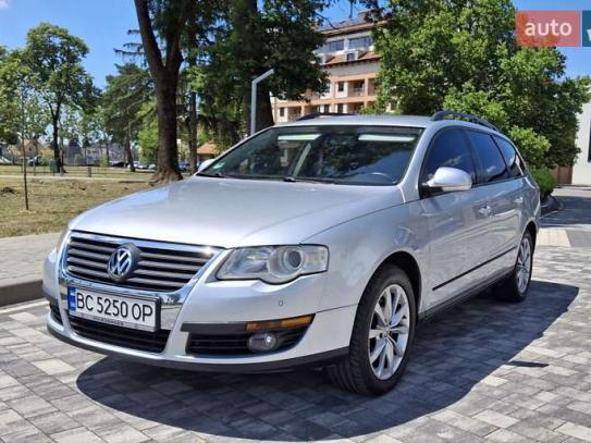 Volkswagen Passat                          2005г. в рассрочку
