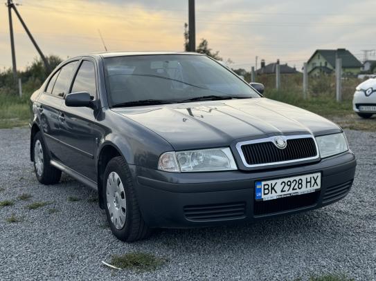 Skoda Octavia tour 2008р. у розстрочку