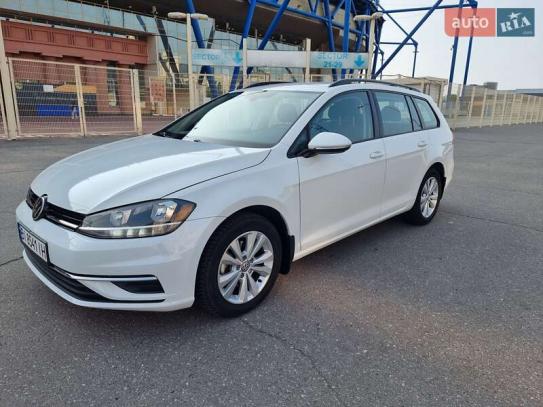 Volkswagen Golf 2019р. у розстрочку