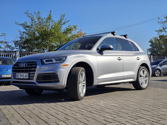 Audi Q5 2019г. в рассрочку