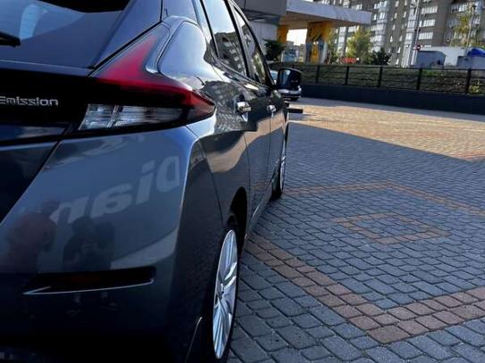 Nissan Leaf
                            2018г. в рассрочку