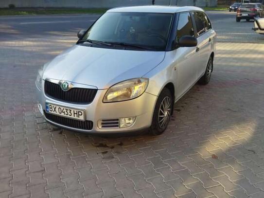 Skoda Fabia 2009р. у розстрочку