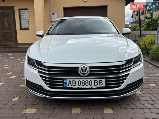 Volkswagen Arteon
                          2018г. в рассрочку