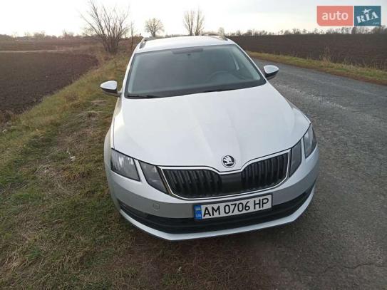 Skoda Octavia
                         2017г. в рассрочку