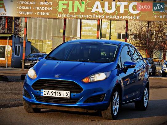 Ford Fiesta                          2016г. в рассрочку