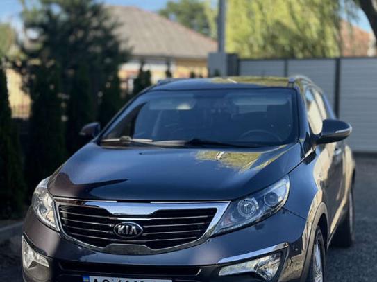 Kia Sportage
                        2011г. в рассрочку