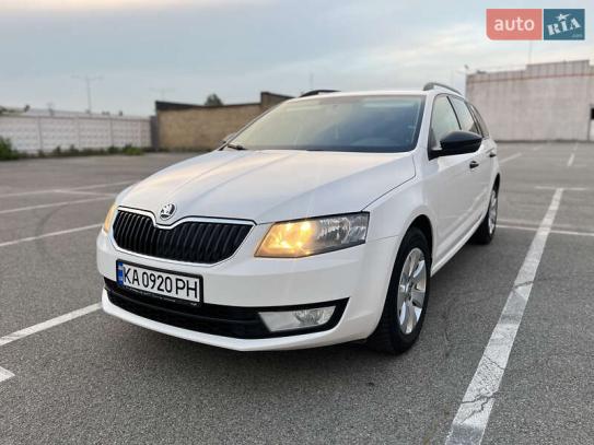 Skoda Octavia                         2015г. в рассрочку