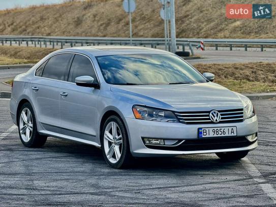 Volkswagen Passat 2014р. у розстрочку