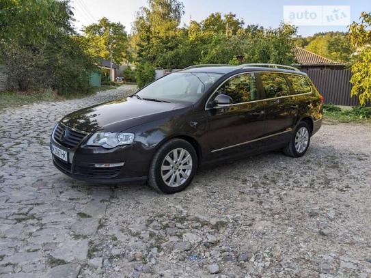 Volkswagen Passat 2006р. у розстрочку