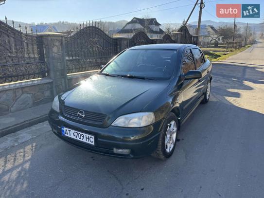 Opel Astra 2001р. у розстрочку