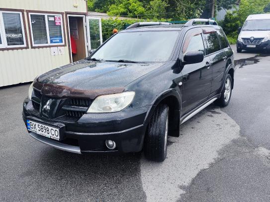 Mitsubishi Outlander                       2007г. в рассрочку