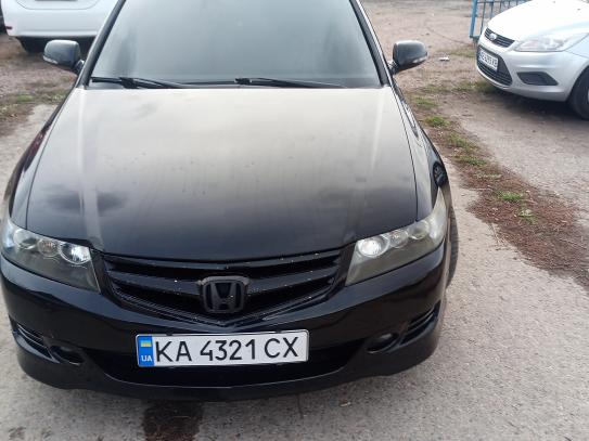 Honda Accord                          2007г. в рассрочку