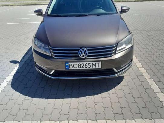 Volkswagen Passat
                          2012г. в рассрочку