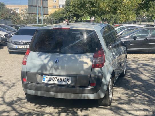 Renault Scenic 2003г. в рассрочку