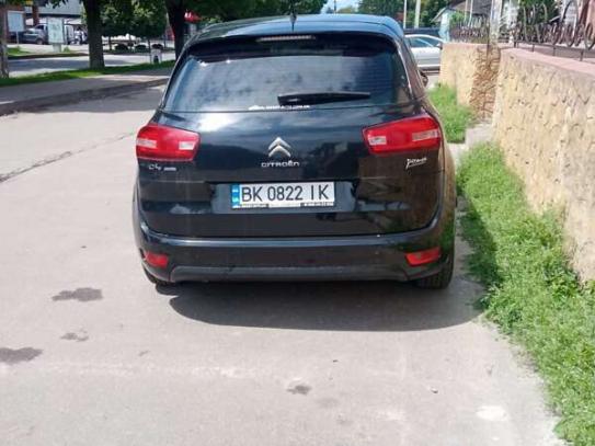 Citroen C4 picasso                      2016г. в рассрочку