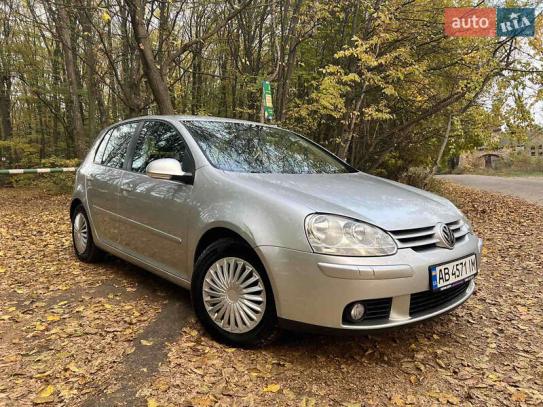 Volkswagen Golf 2007г. в рассрочку