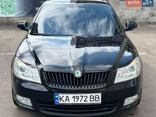 Skoda Octavia                         2012г. в рассрочку