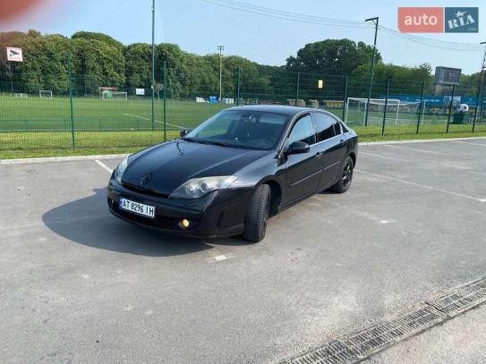 Renault Laguna
                          2010г. в рассрочку