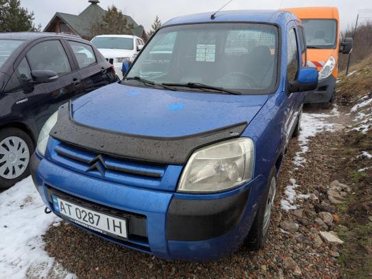 Citroen Berlingo
                        2002г. в рассрочку