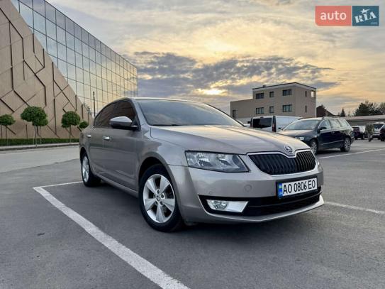 Skoda Octavia
                         2014г. в рассрочку