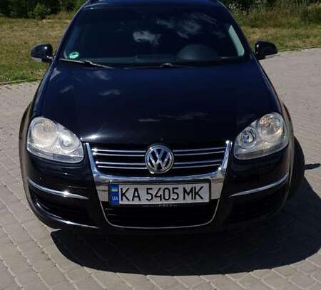 Volkswagen Golf
                            2008г. в рассрочку