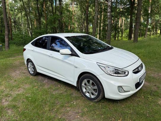 Hyundai Accent
                          2012г. в рассрочку