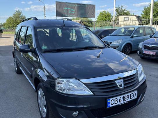 Dacia Logan mcv 2011г. в рассрочку