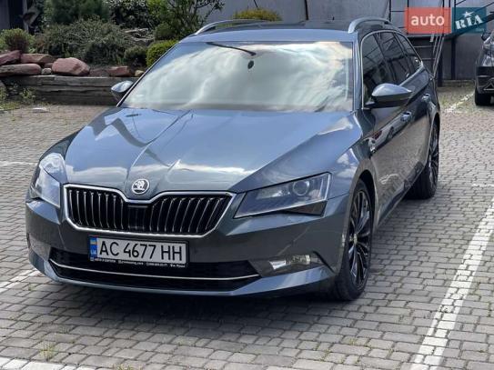 Skoda Superb                          2019г. в рассрочку