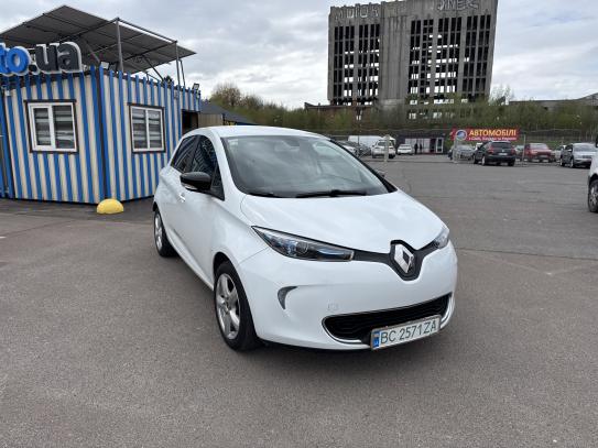 Renault Zoe
                             2017г. в рассрочку