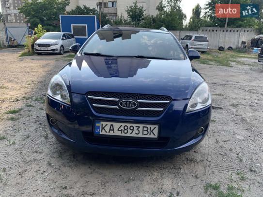 Kia Ceed
                            2008г. в рассрочку