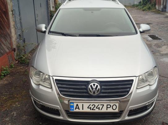 Volkswagen Passat variant                  2008г. в рассрочку