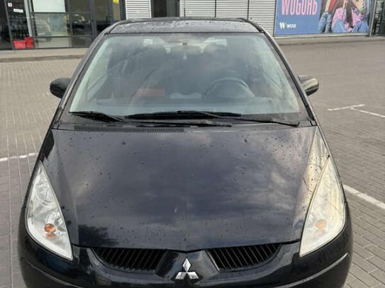 Mitsubishi Colt                            2008г. в рассрочку
