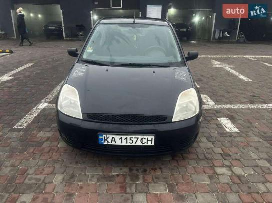 Ford Fiesta                          2004г. в рассрочку