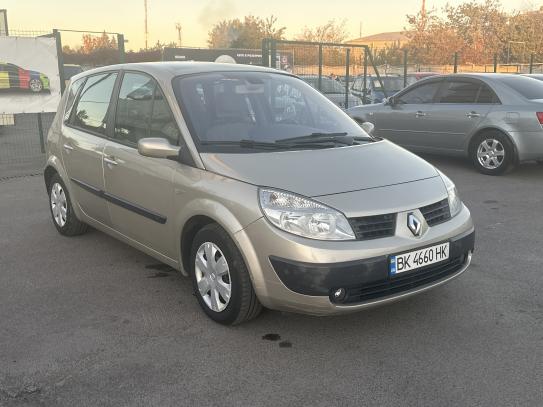 Renault Megane scenic 2006г. в рассрочку