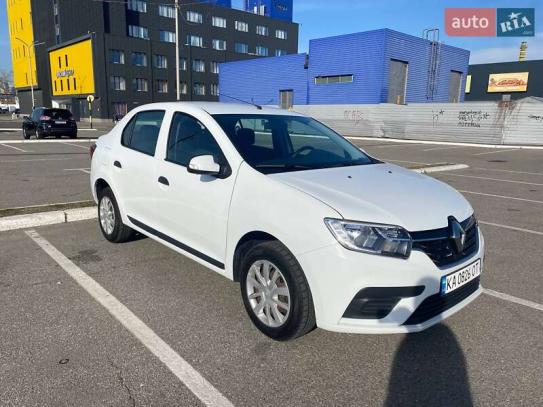 Renault Logan                           2018г. в рассрочку