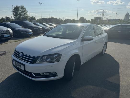 Volkswagen Passat 2012г. в рассрочку