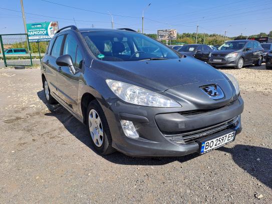 Peugeot 308 2008г. в рассрочку