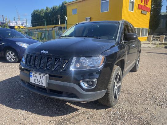 Jeep Compass                         2015г. в рассрочку