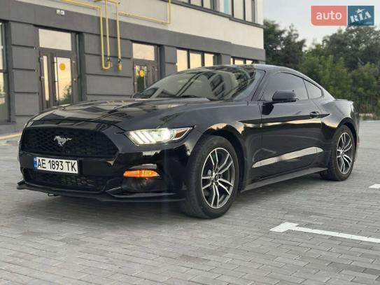 Ford Mustang                         2015г. в рассрочку