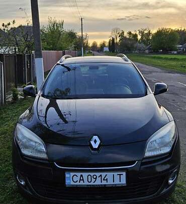 Renault Megane 2012р. у розстрочку