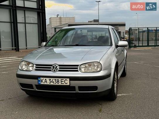 Volkswagen Golf
                            2000г. в рассрочку