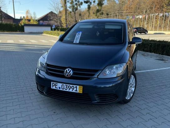 Volkswagen Golf plus 2005г. в рассрочку