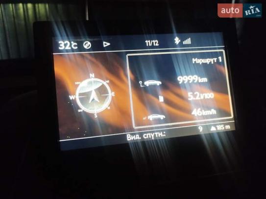 Peugeot 5008                            2013г. в рассрочку