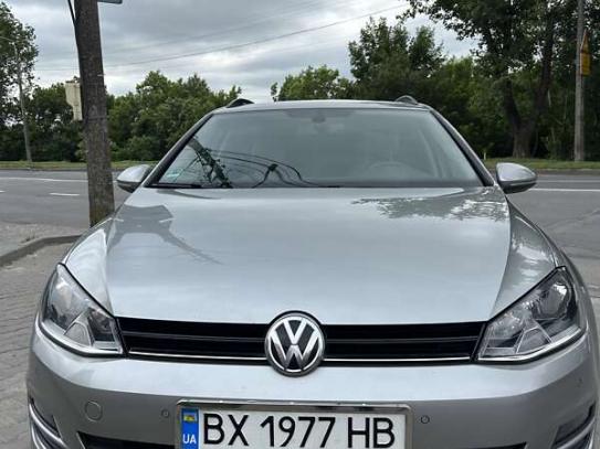 Volkswagen Golf
                            2014г. в рассрочку