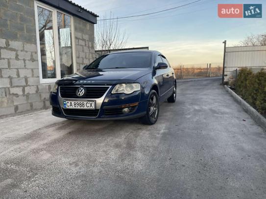 Volkswagen Passat                          2008г. в рассрочку