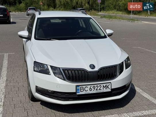 Skoda Octavia                         2017г. в рассрочку