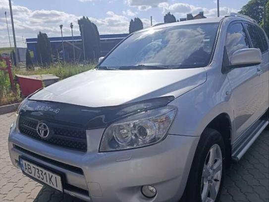 Toyota Rav4
                            2006г. в рассрочку