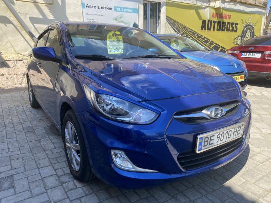 Hyundai Accent 2013г. в рассрочку