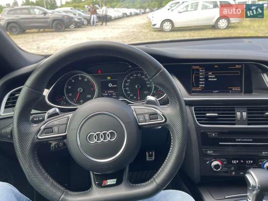 Audi A4 2015р. у розстрочку